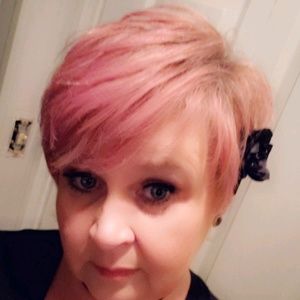 Meet your Posher, Tonya